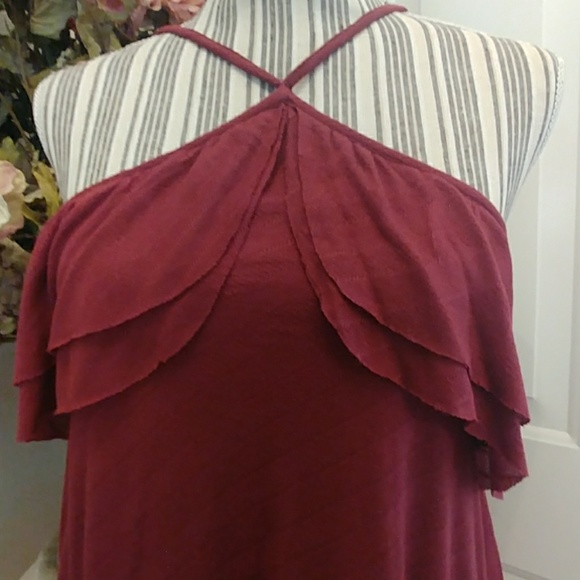 Sun & Shadow Layered Halter Top - Picture 6 of 8